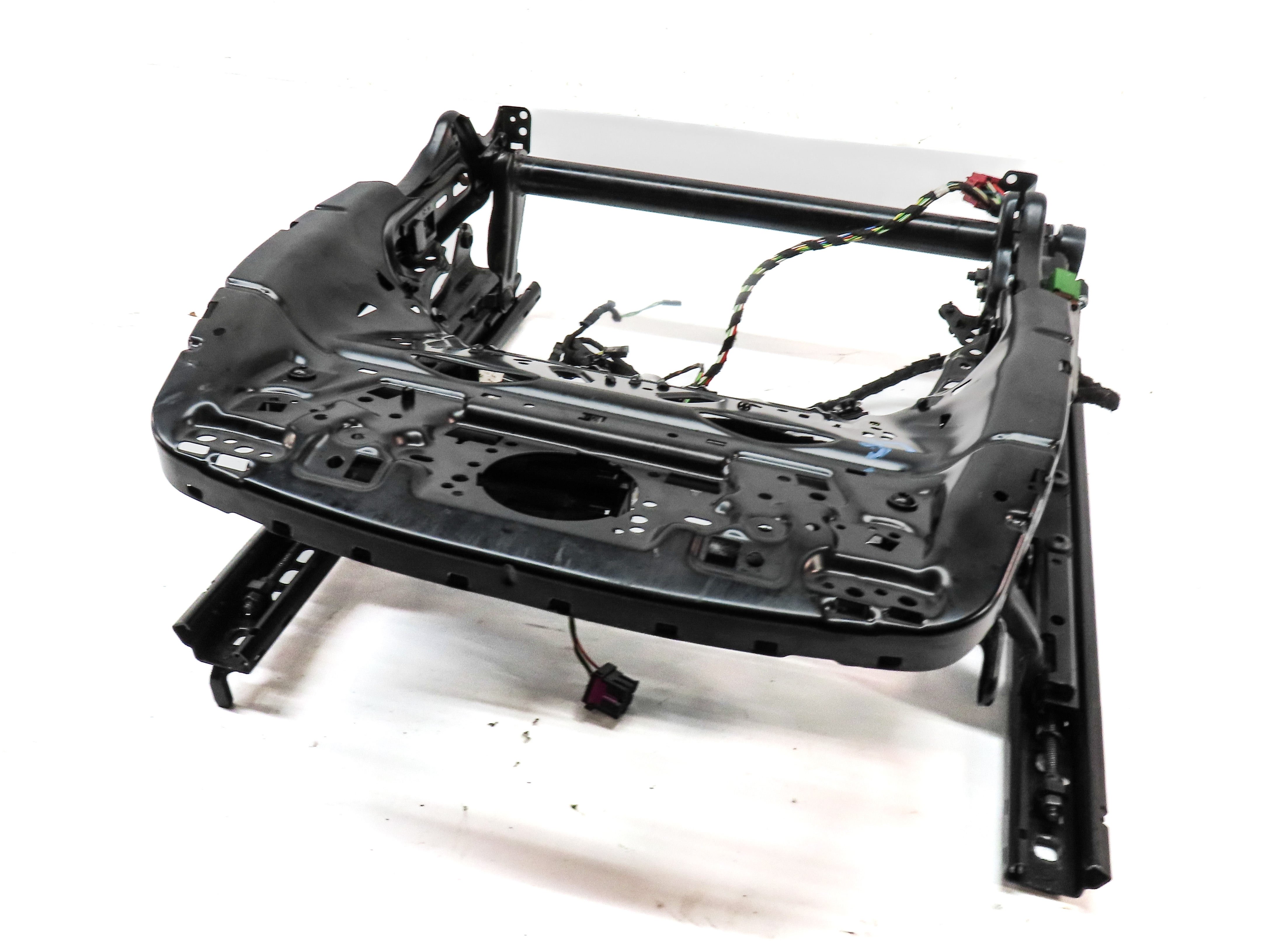 2017-2020 AUDI Q7 (4M) LEFT FRONT DRIVER SEAT TRACK w/ MOTORS (VENTED / MEMORY) — exact item pictured